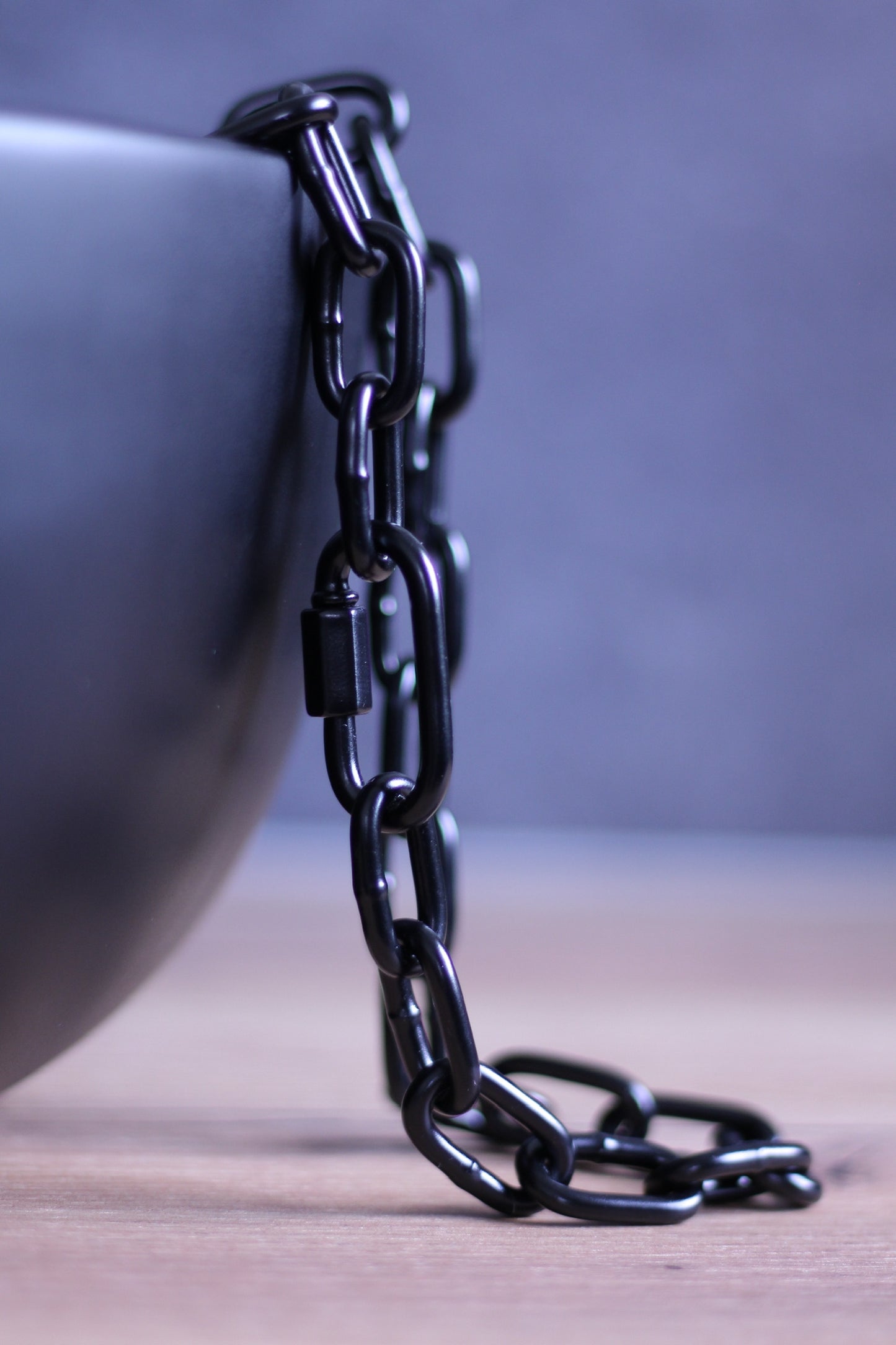 Short -part powder -coated chain