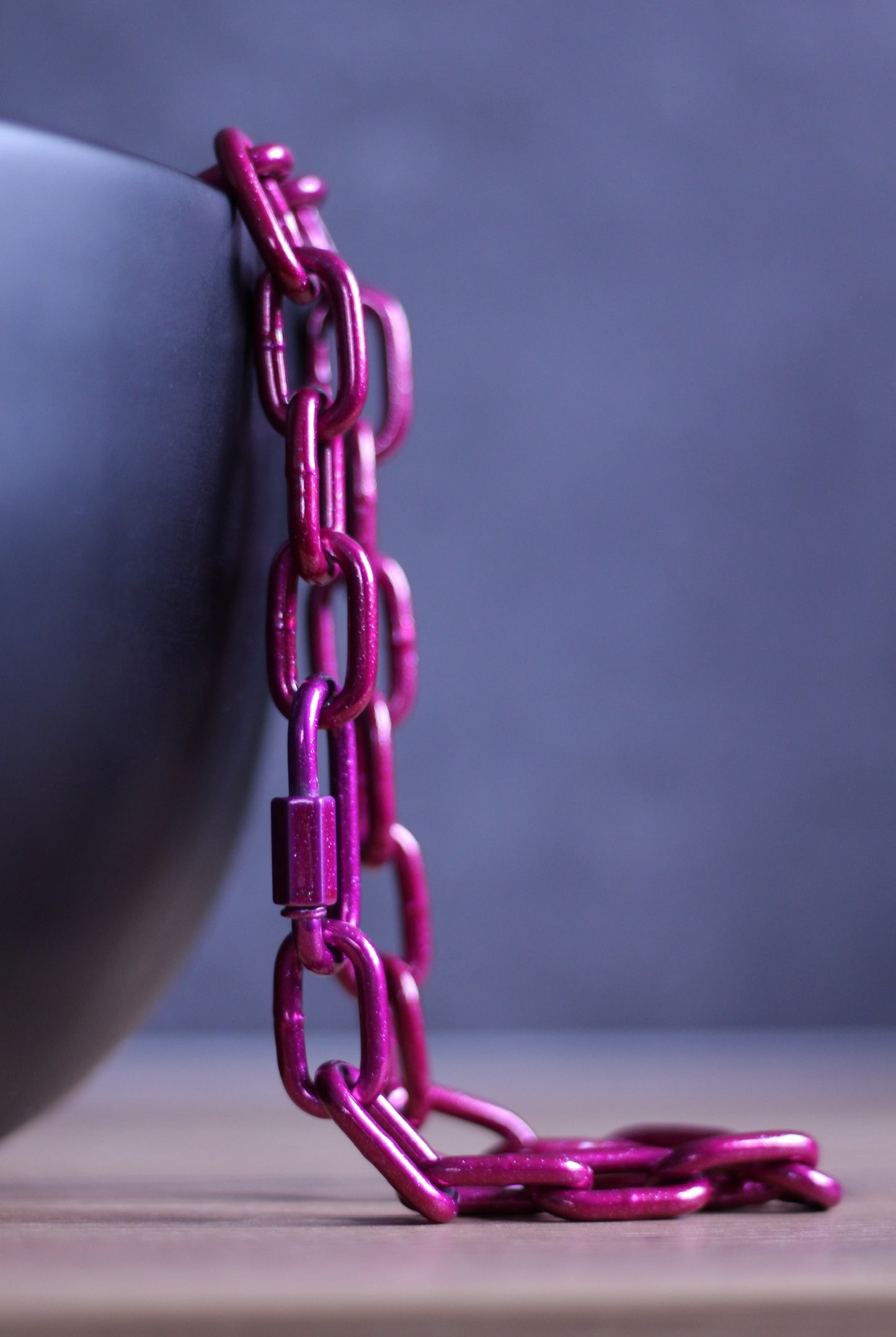 Short -part powder -coated chain